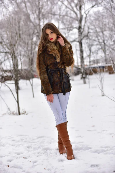 Pretty Charming Young Beautiful Girl Winter Park — Stock Photo, Image