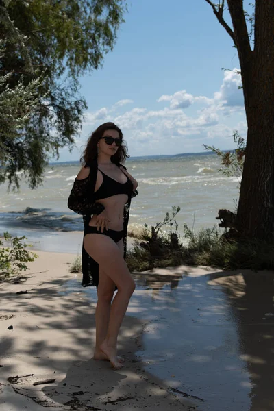 Beautiful Sensual Girl Black Swimsuit Tunic Posing Sea Young Woman — Stock Photo, Image