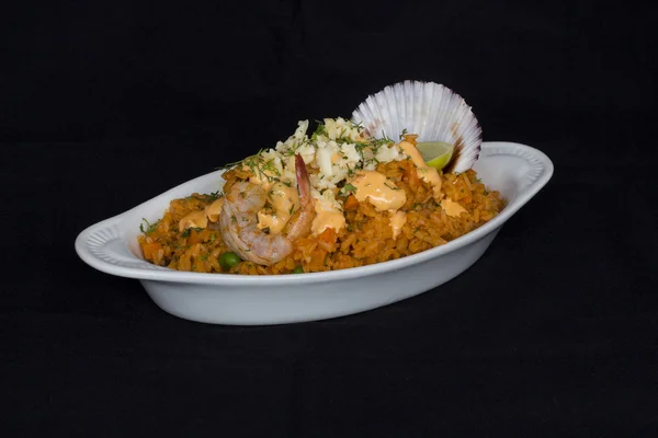 Peru Dish: Beras dengan Seafood (Arroz con Mariscos ) — Stok Foto