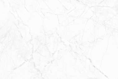 Beyaz gri mermer pürüzsüz ışıltı desenli arka plan, doğal desenli fayans taşı zemininin karşı görüntüsü..