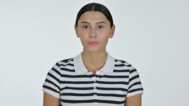 El Yazısıyla Dur İşaretli Genç Latin Kadın, Beyaz Arkaplan