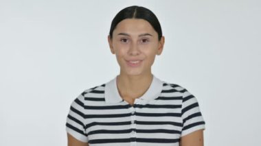 Beyaz Arkaplan Doları Tutan Genç Latin Kadın 