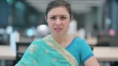 Genç Hintli Kadın Reaksiyon Kaybı, Başarısızlık 