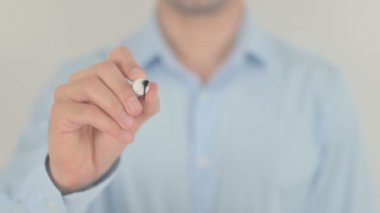 Tesis Yönetimi, Şeffaf Ekranda Yazan Adam