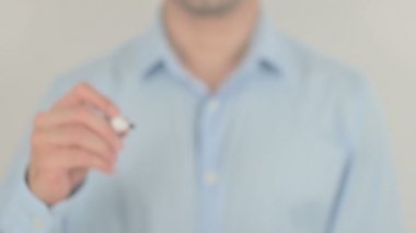 Özel, Saydam Ekranda Yazan Adam