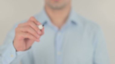 Ön ödemeli, Saydam Ekranda Yazan Adam
