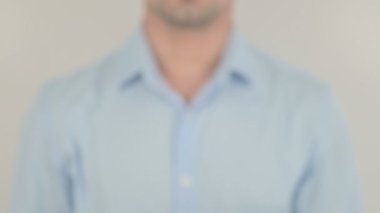 Şeffaf Ekrana Yazan Adam Yatırım Yap
