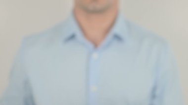 Yeni Yöntemler, Saydam Ekranda Yazan Adam