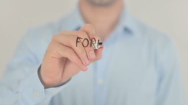 Dış Döviz Borsası, Şeffaf Ekranda Yazan Adam