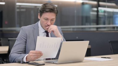 Ortaçağ İşadamı Belge Okumaktan Şaşkına Döndü