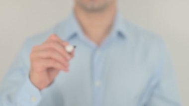Güvenilir, Şeffaf Ekranda Yazılıyor