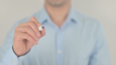 1 + 1 = 2, Saydam Ekranda Yazılıyor