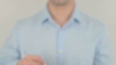 Kontrol altında şeffaf ekran üzerinde yazılı dostum