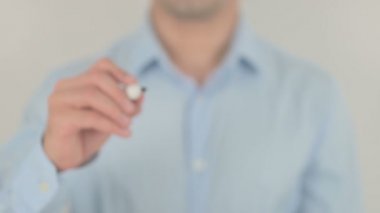 Biz şeffaf ekranda yazan bir takımız.