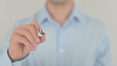 Nereye Yatırım Yapılacak, Saydam Ekranda Yazan Adam