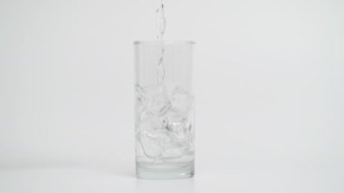 Kadehteki Köpüklü Su, 1000 fps Yavaş Hareket