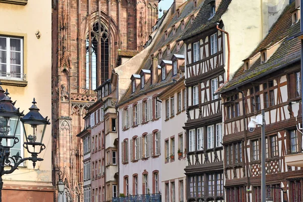 Casas Armação Catedral Estilo Europeu Tradicional Centro Histórico Estrasburgo França — Fotografia de Stock