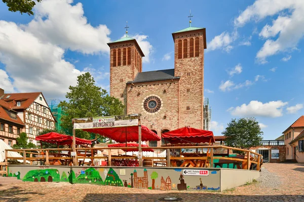 Bensheim Німеччина Серпень 2021 Парафіяльна Церква Святого Георгія Тимчасовим Рестораном — стокове фото