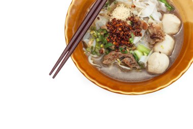 domuz eti erişte çorbası Tay tarzı