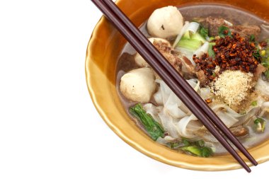 domuz eti erişte çorbası Tay tarzı