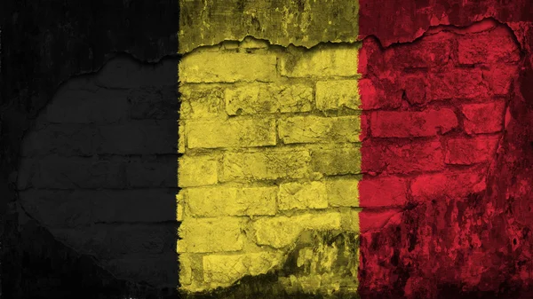 Flagge Belgiens, belgische Flagge auf Ziegelwand gemalt — Stockfoto