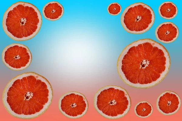Wyciąć Jasnoczerwony Pomarańczowy Połówki Plastry Grejpfruta Koła Różnych Rozmiarach Kolorowe — Zdjęcie stockowe