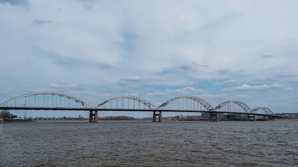 Ponte Centenário Davenport Atravessa Rio Mississippi Davenport Iowa Até Rock — Fotografia de Stock