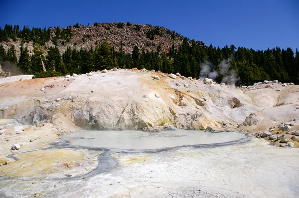 Característica térmica en el Parque Nacional Volcánico de Lassen — Foto de Stock