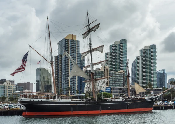 The Star of India against the San Diego Skyline — Stock Photo, Image