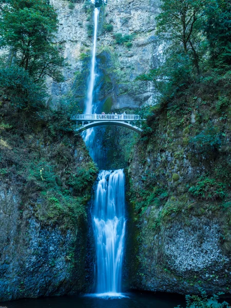 Multnomah Falls no desfiladeiro de Columbia — Fotografia de Stock