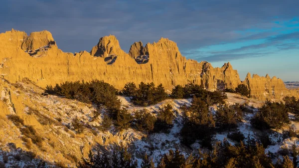 Rocky Ridge dans les Badlands en hiver — Photo