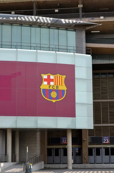 Fuera del Camp Nou en Barcelona antes de un partido importante del FC Barcelona —  Fotos de Stock