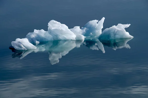 Льодовик Плаває Морі — стокове фото