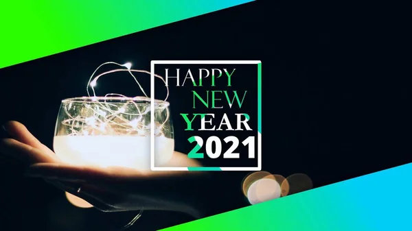 Feliz Año Nuevo Texto Elegante Con Bonita Lámpara Iluminadora Fondo — Foto de Stock