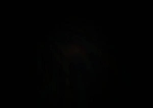 ダークブラックベクトルぼやけた輝き アブストラクトな背景 — ストックベクタ