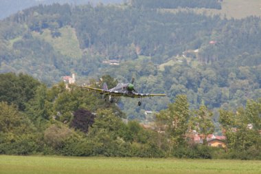 Uçak - Model uçak - düşük kanat akrobasi