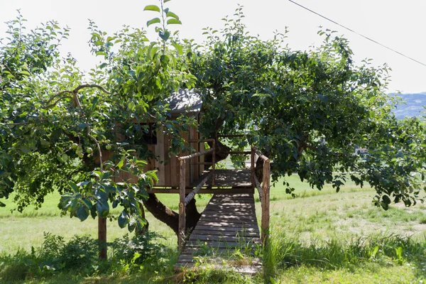 Treehouse — Stock Photo, Image