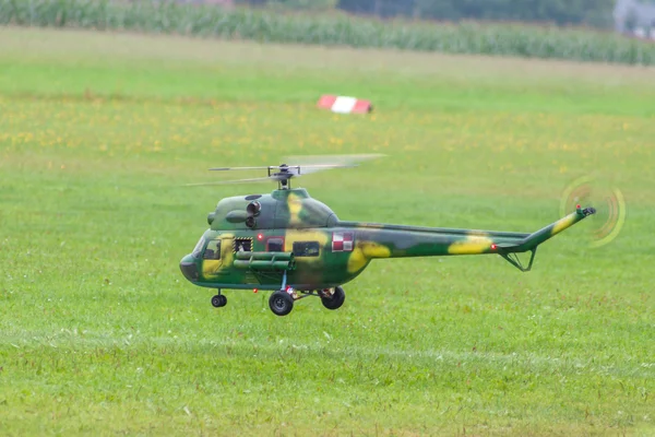Militärhubschrauber - Hubschrauber - Armee - Modellhubschrauber — Stockfoto