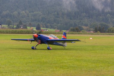 Uçak - Model uçak - düşük kanat akrobasi