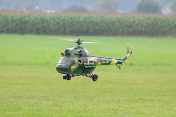 Militär helikopter - helikopter - armén - modell helikopter — Stockfoto