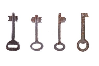 Beyaz arka plan üzerinde 4 eski anahtar