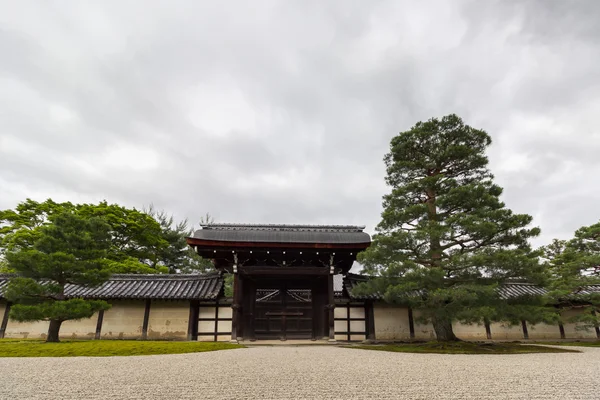 Tenryu-ji Świątynna brama, Kioto, Japonia — Zdjęcie stockowe