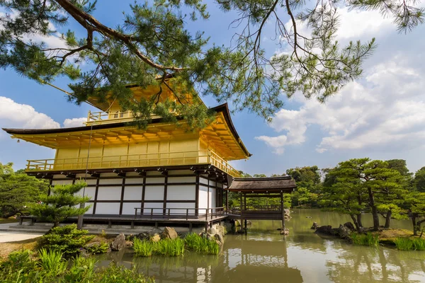 Świątyni Kinkakuji, Złoty Pawilon — Zdjęcie stockowe
