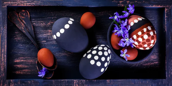 Osterkomposition mit Eiern Polka Dot — Stockfoto