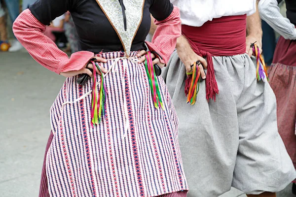 Bailarines Bailando Vistiendo Uno Los Trajes Populares Tradicionales Mallorca Islas —  Fotos de Stock