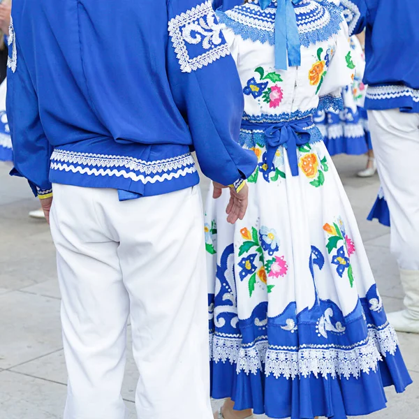 Een Paar Dansers Een Van Volkskostuums Van Republiek Altai Rusland — Stockfoto