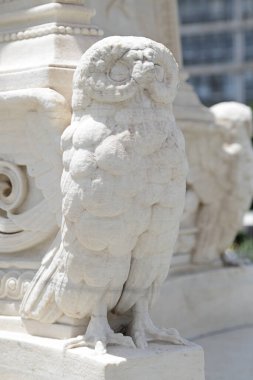 Athena, Atina ve Yunanistan baykuşunun heykelinin ayrıntıları