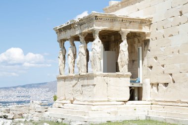 Yunanistan 'ın Atina kentindeki Akropolis tepesindeki Antik Echtheion tapınağı