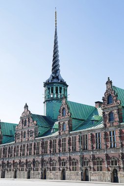 Borsen 'in Tarihi Binası (Borsa), Kopenhag, Danimarka. 