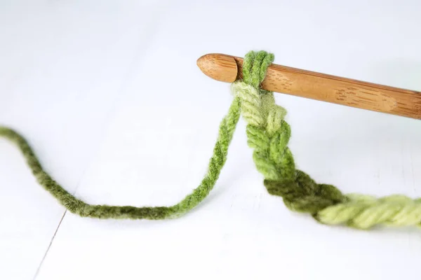 Crochet Chain Wooden Natural Bamboo Hook — Stock Photo, Image